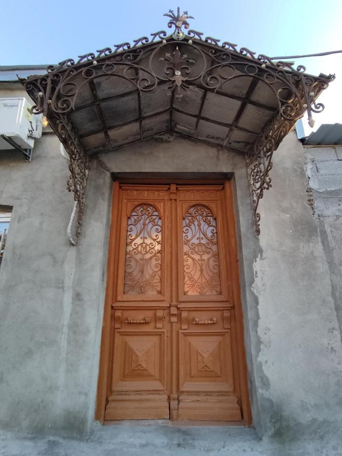 شقة Vintage Door تبليسي المظهر الخارجي الصورة